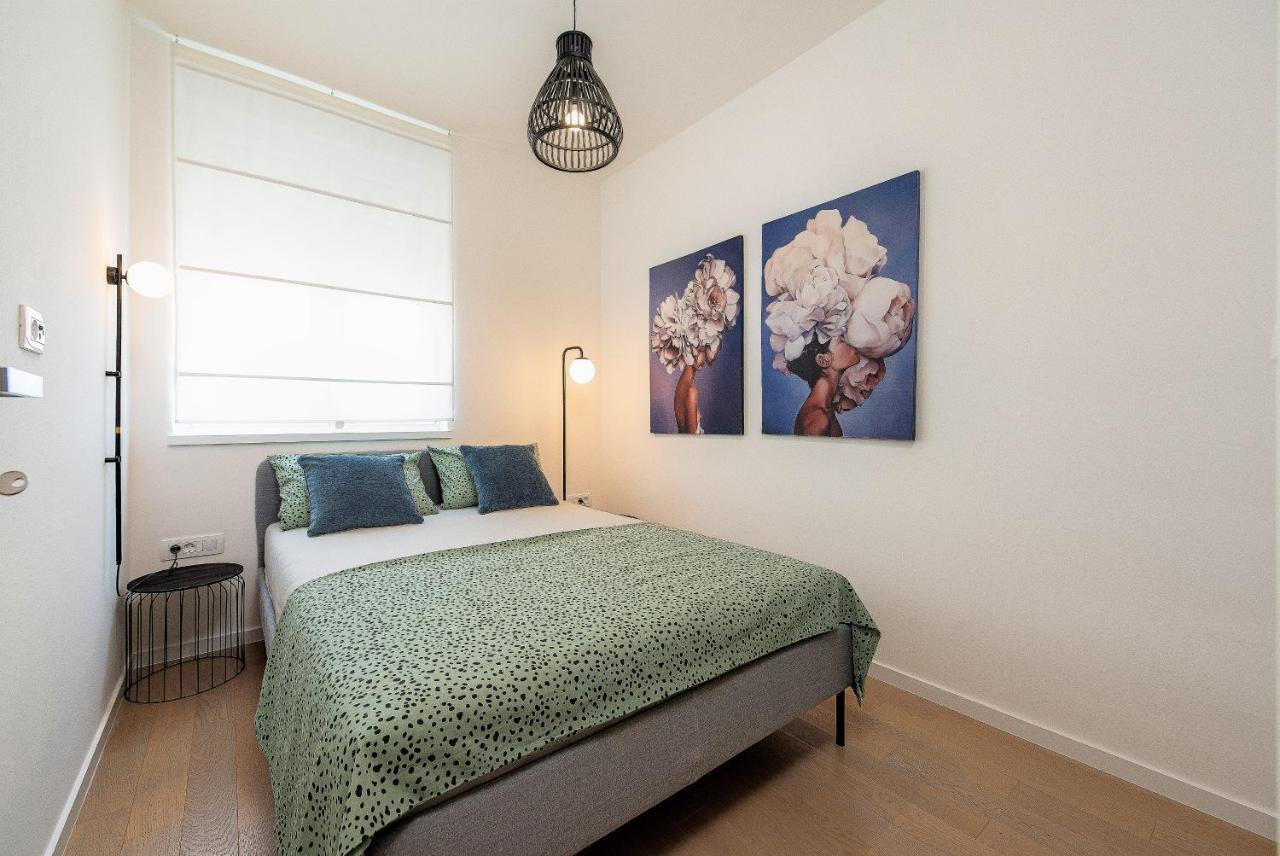 City Lux Apartment 2 - With Garage And Balcony Zadar Exteriér fotografie